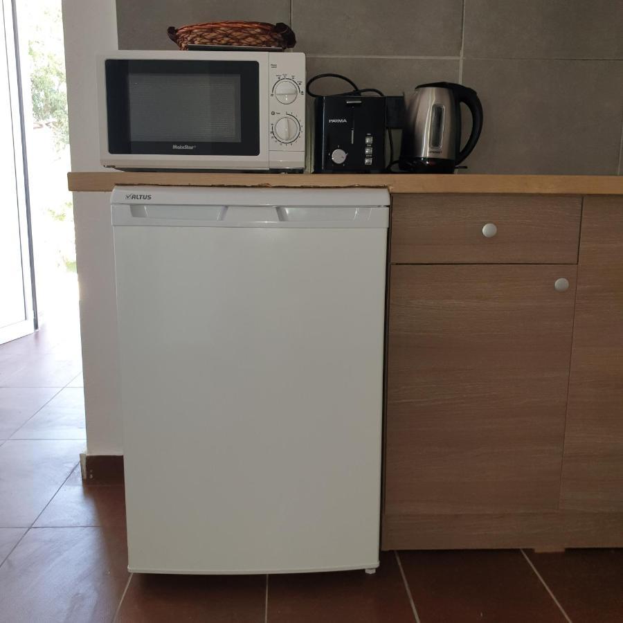 Ahoy Deluxe Apts Lägenhet Ayia Napa Exteriör bild